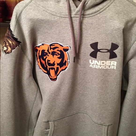 Clothes - Picture 11 of 16